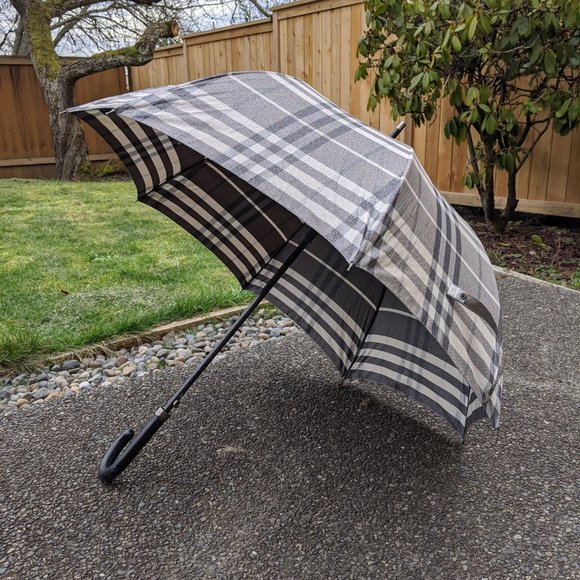 Burberry Shimmer Check 38" Umbrella Leather Handle - Picture 2 of 8